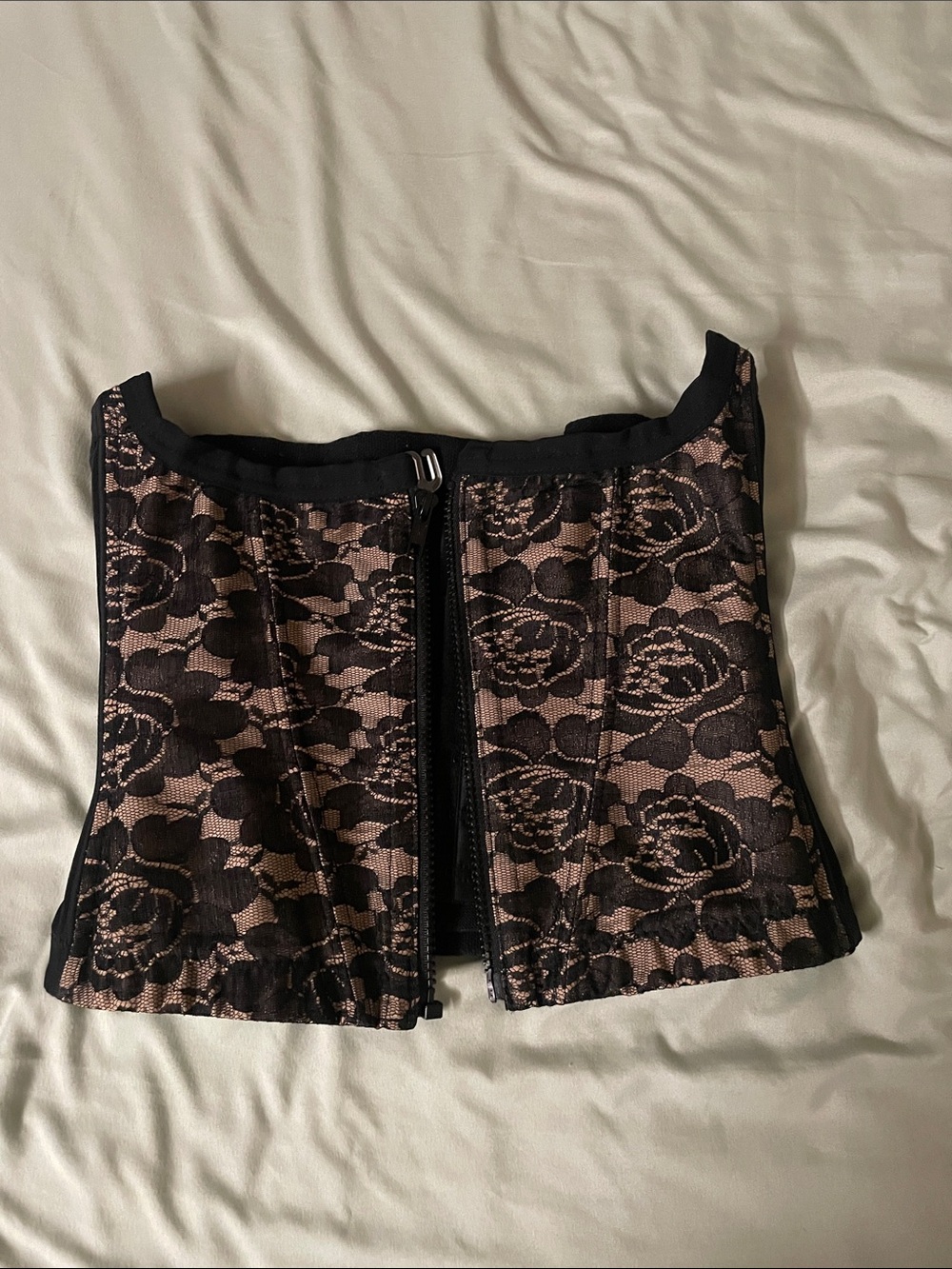 Dao Body Shaper - Black Lace Overlay Nude Bustier Corset Top with Front Zip